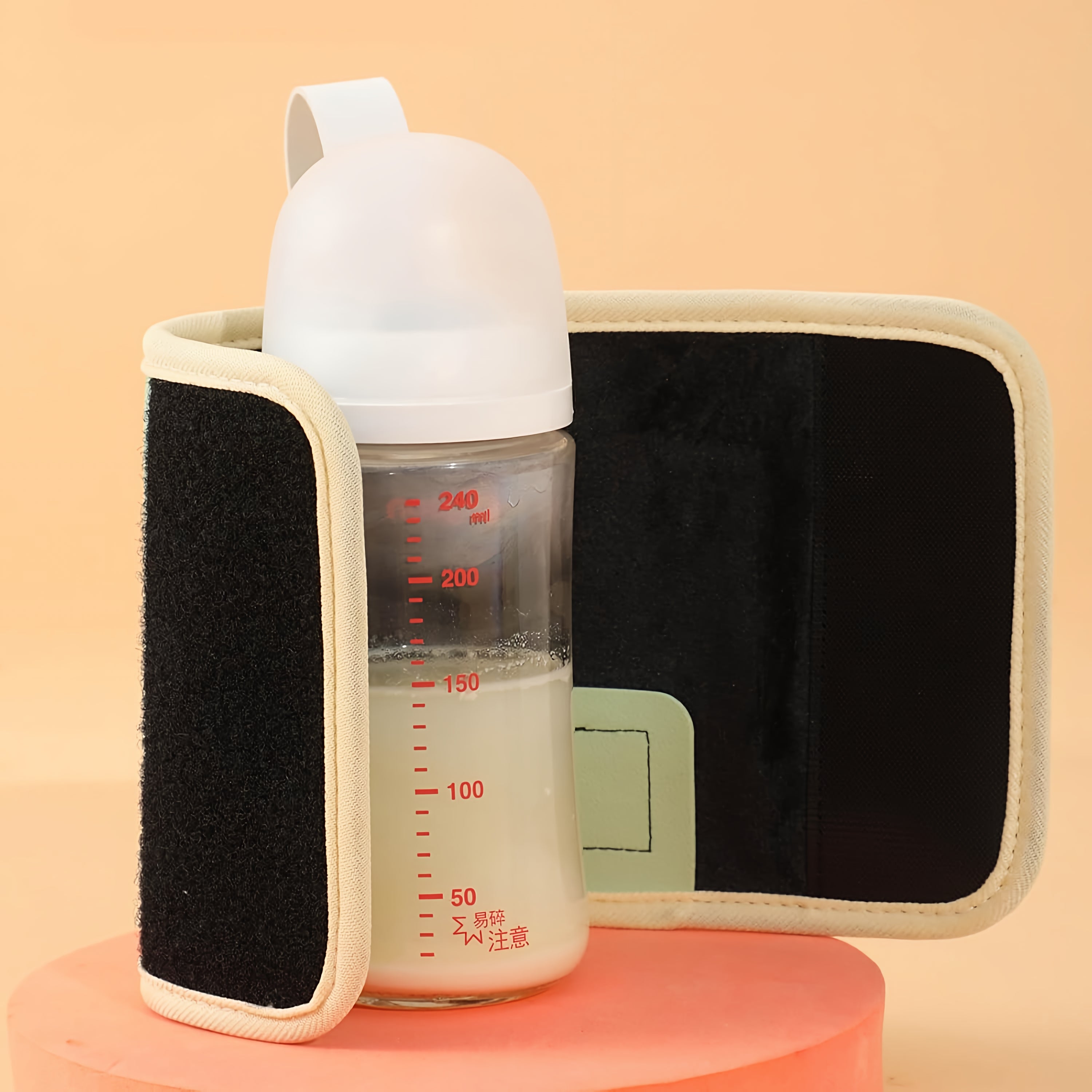 USB Intelligent Temperature Control Portable Milk Bottle Insulation Cover